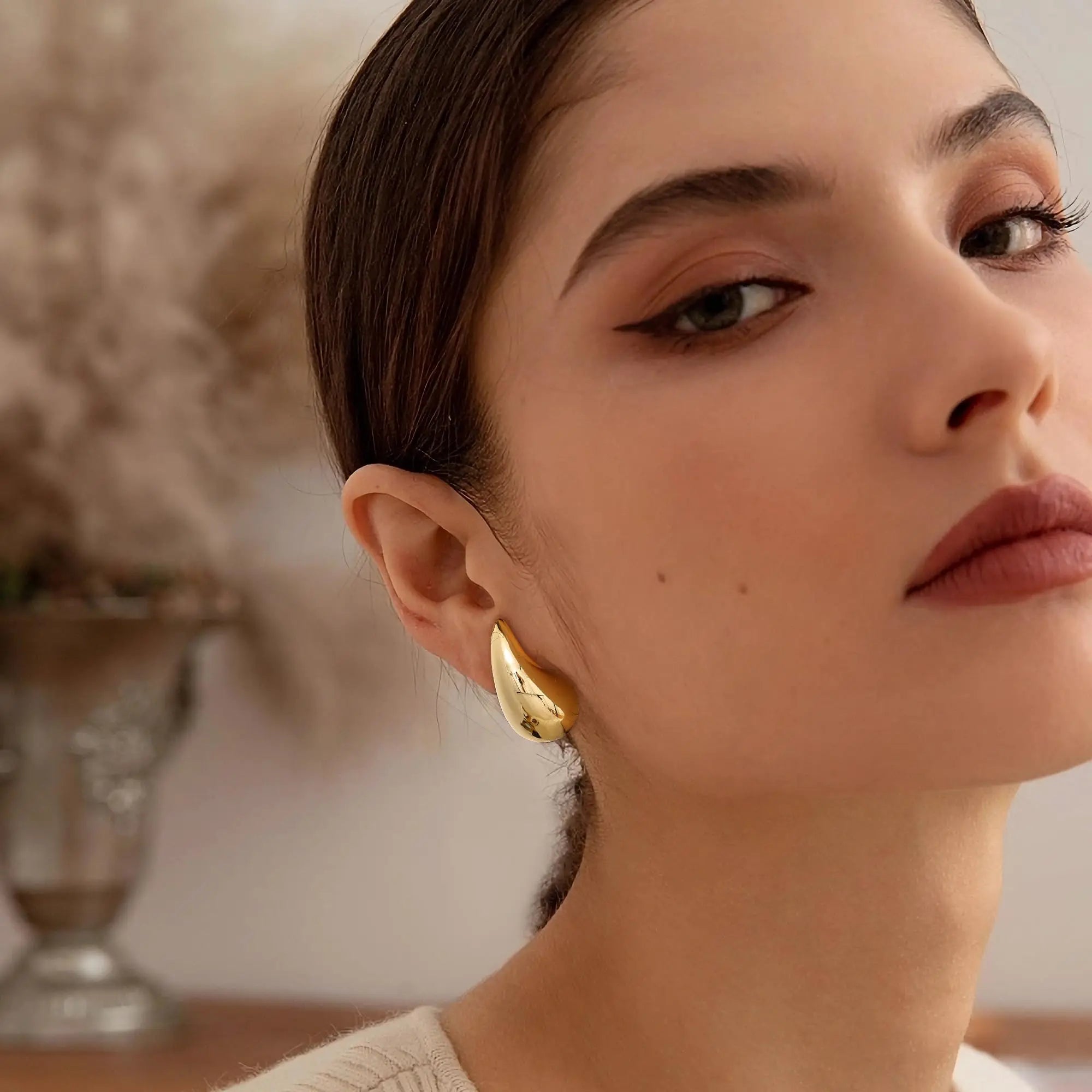 Teardrop Hoops