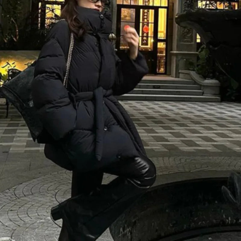 Pufferjacke mit Gürtel